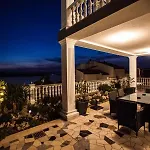 In With Sea View, Balcony, Air Conditioning, Wifi 3492-7 Lejlighed