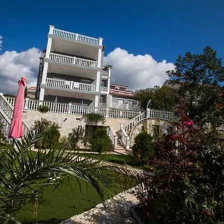 In With Sea View, Balcony, Air Conditioning, Wifi 3492-7 * קריקווניצה