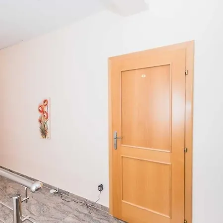 Apartment In With Sea View, Balcony, Air Conditioning, Wifi 3492-7