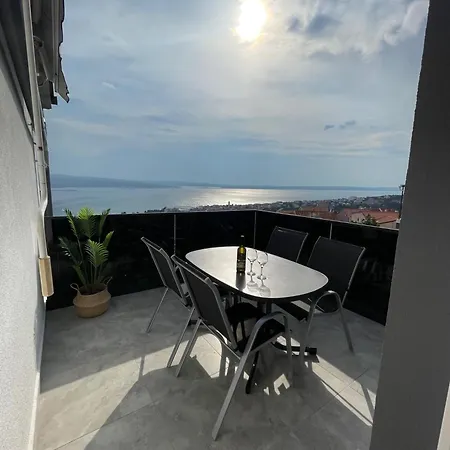 In With Sea View, Balcony, Air Conditioning, Wifi 3492-7 Lejlighed *