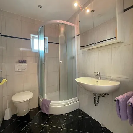 In With Sea View, Balcony, Air Conditioning, Wifi 3492-7 * Crikvenica