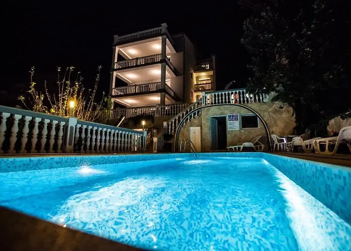 In With Sea View, Balcony, Air Conditioning, Wifi 3492-7 *