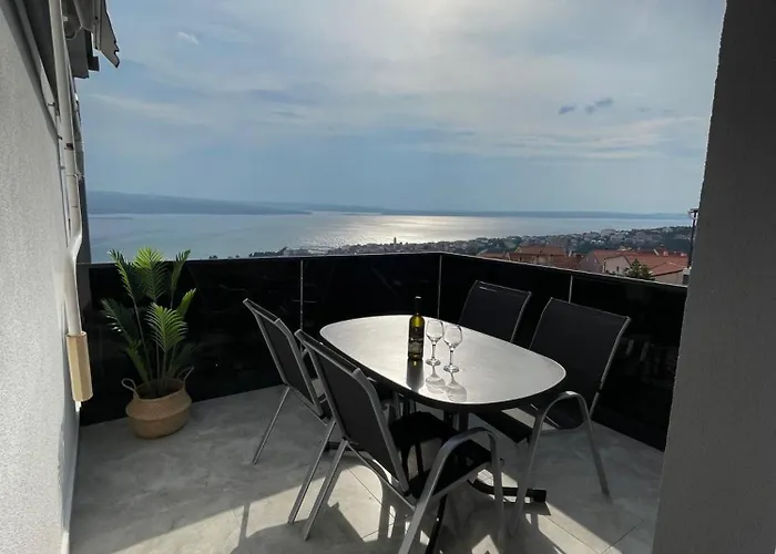 In With Sea View, Balcony, Air Conditioning, Wifi 3492-7 公寓 *